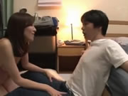 Ibu teman saya merayu saya Nozomi Tanihara
