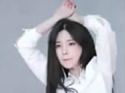 Tarian Gadis Korea Seksi Phut Hon