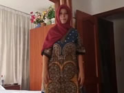 Pelacur jilbab merah Arab